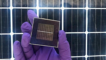 Tandem Perovskite-Silicon: Enel Green Power and CEA improve their efficiency record to 27.1% on 9 cm²