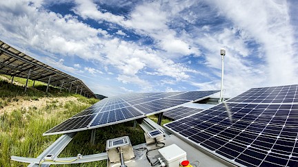Préparer les cellules solaires à contacts passivés pour l’industrialisation
