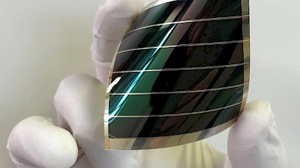 Record mondial de rendement pour de petites cellules photovoltaïques organiques