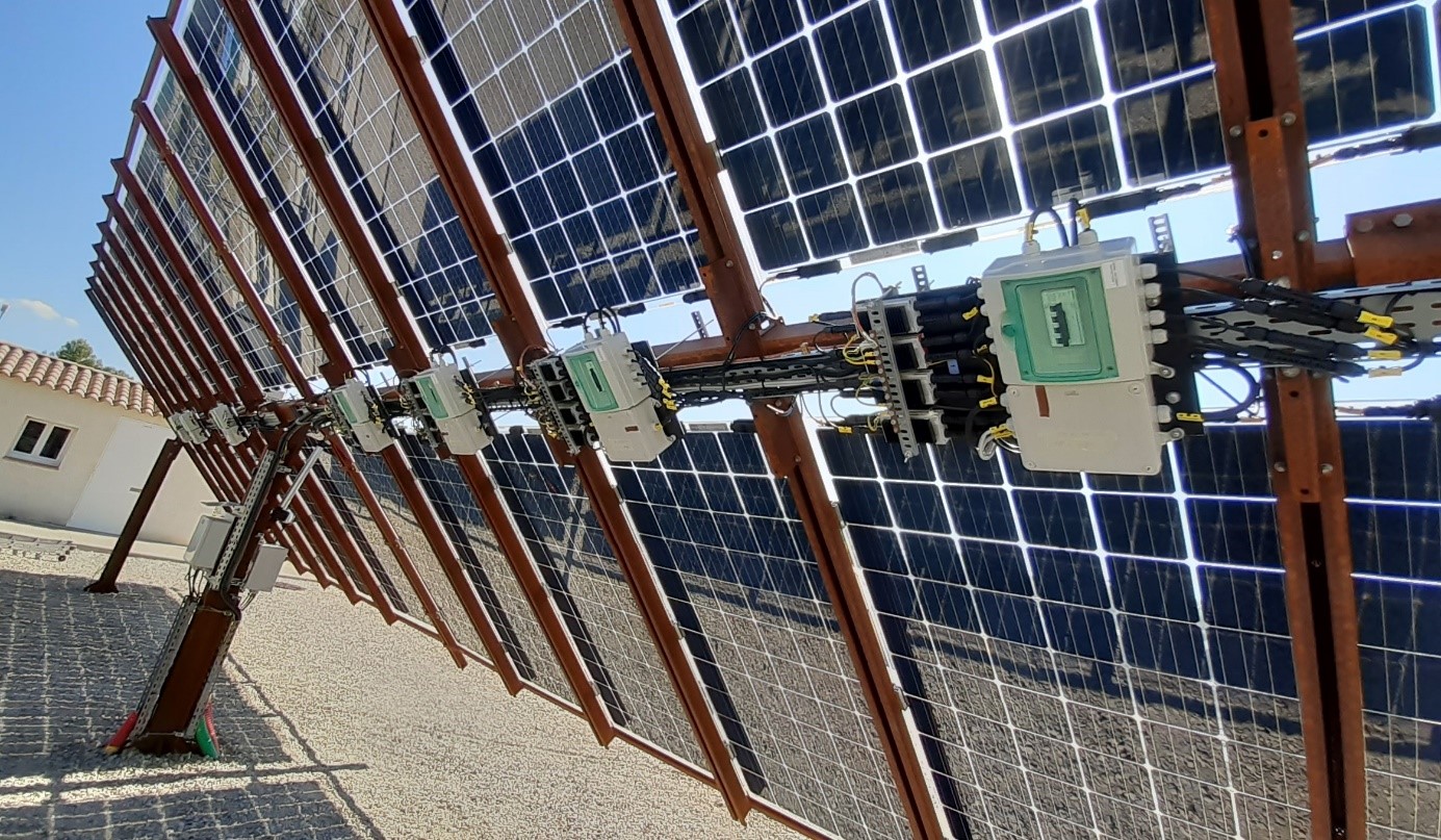 An "electronic shepherd" for solar panels DC/DC MPPT Optimizer INES